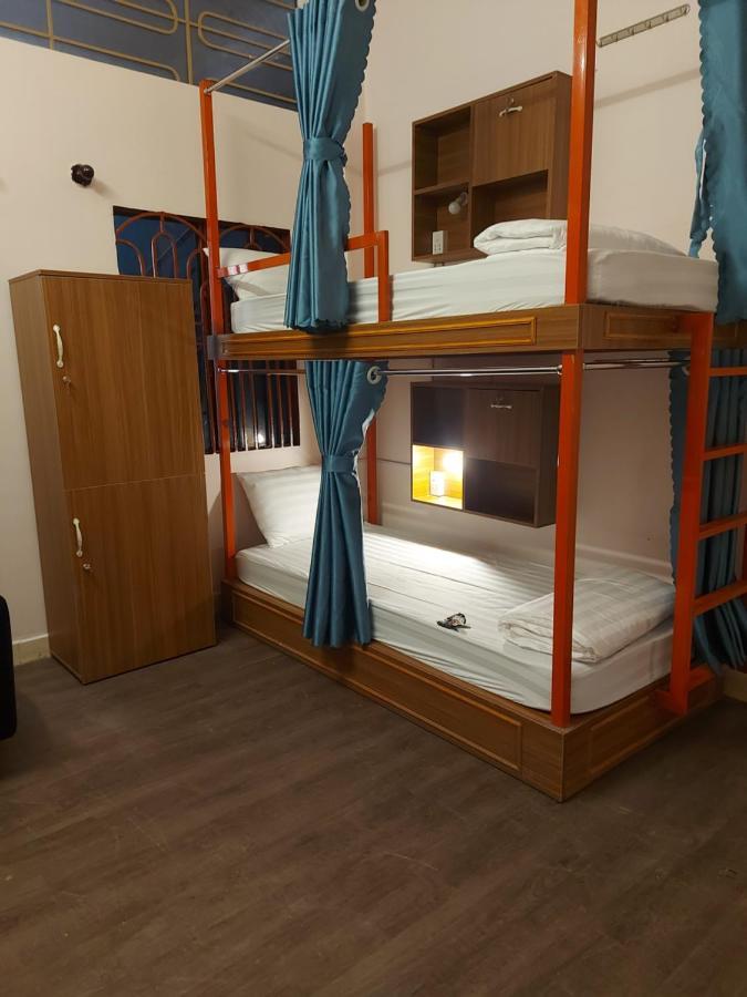 הו צ'י מין סיטי Saigon Rooftops Hostel מראה חיצוני תמונה