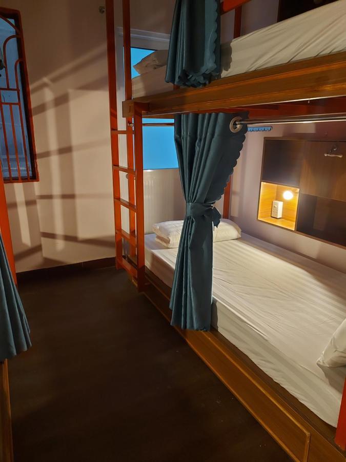 הו צ'י מין סיטי Saigon Rooftops Hostel מראה חיצוני תמונה