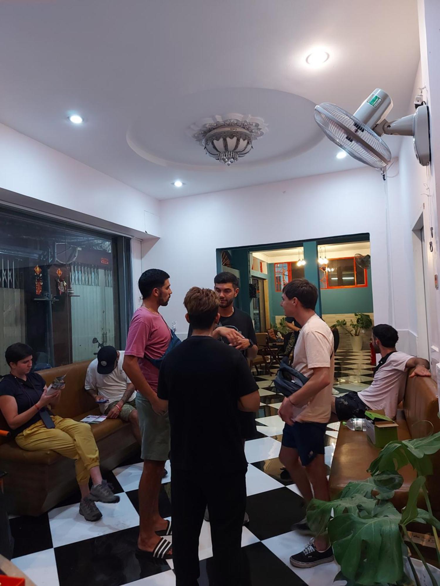 הו צ'י מין סיטי Saigon Rooftops Hostel מראה חיצוני תמונה