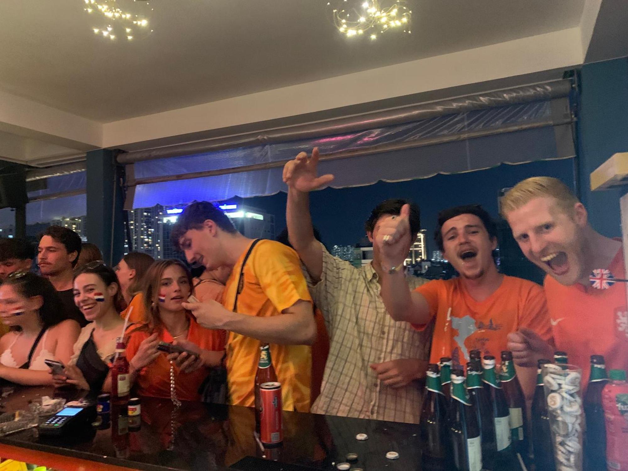 הו צ'י מין סיטי Saigon Rooftops Hostel מראה חיצוני תמונה